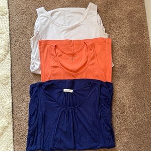 Lot of 3 Maternity tank tops size M